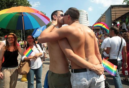 Gay-pride-Warsaw