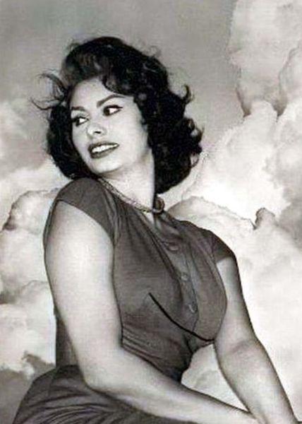 Sophia Loren 24