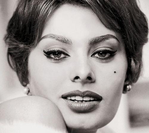 Sophia Loren 32